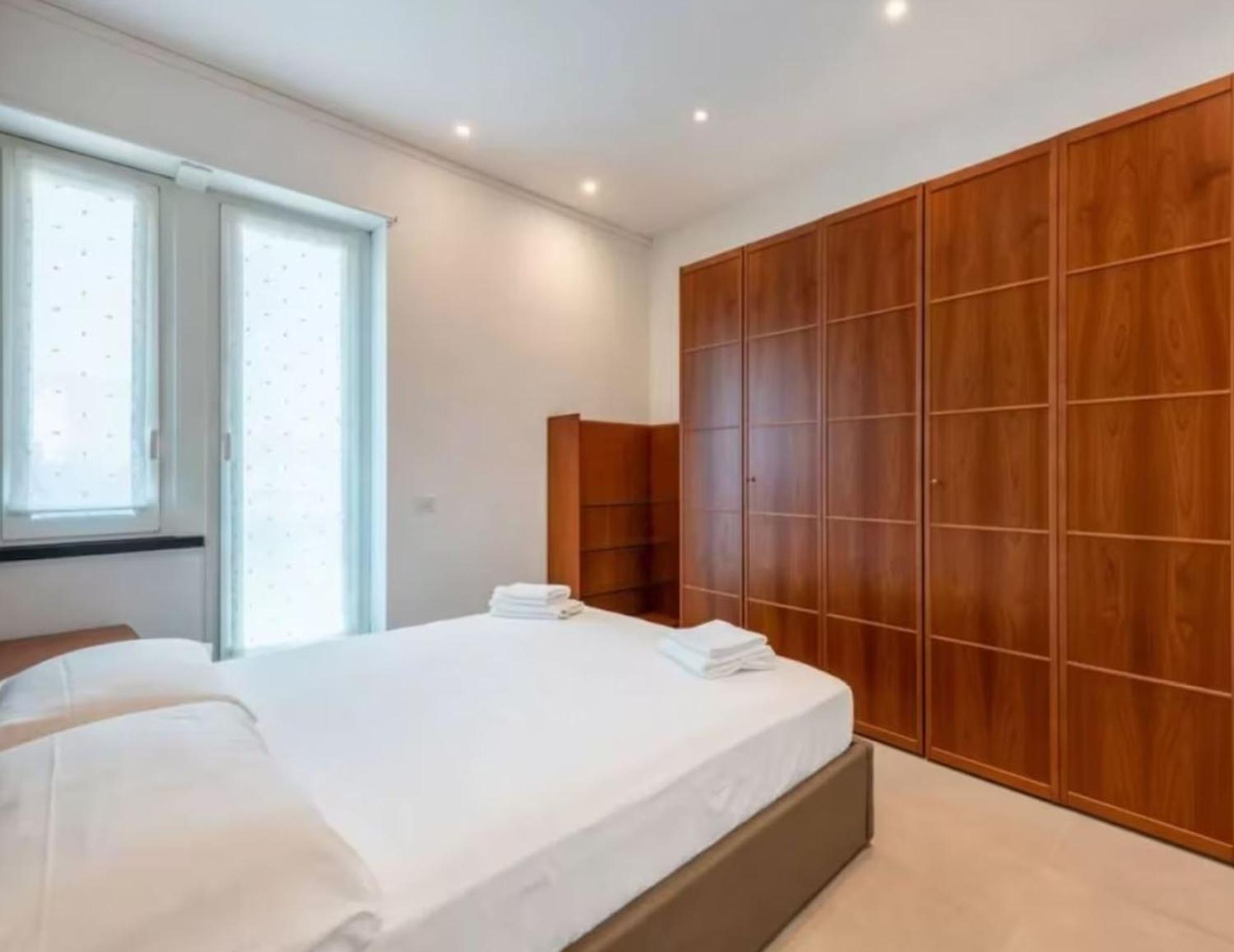 Ampli De 3-habitacions A Appartamento
