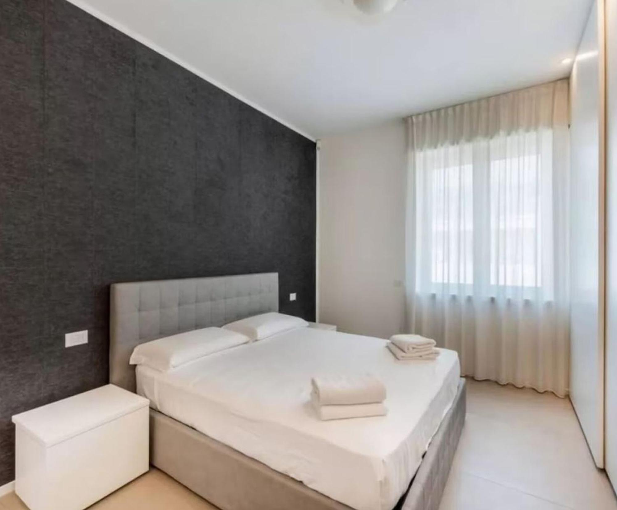 Ampli De 3-habitacions A Appartamento Roma