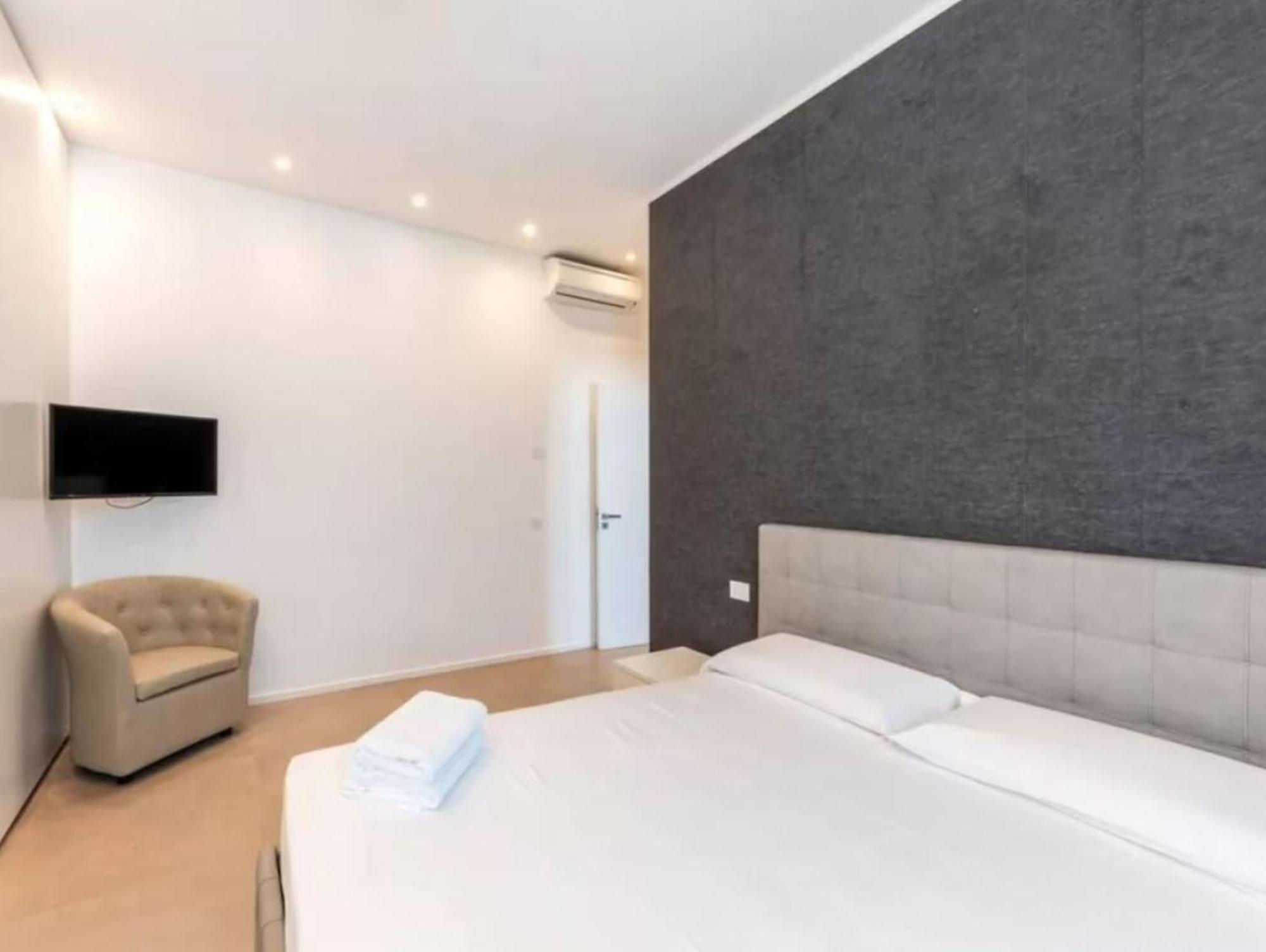 Ampli De 3-habitacions A Appartamento *